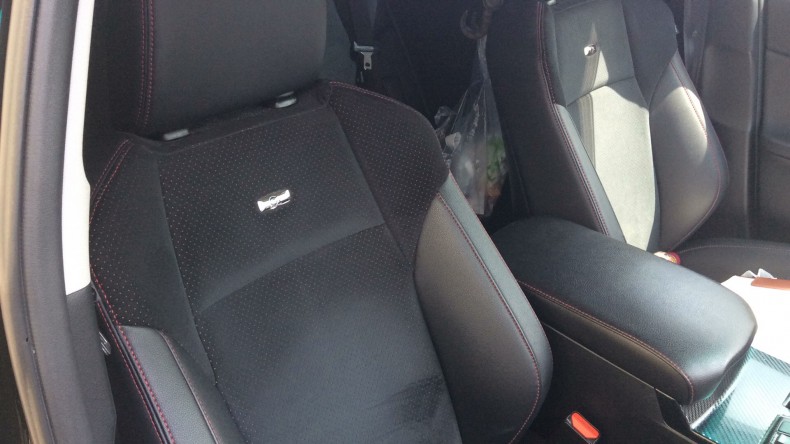 内装前方シート