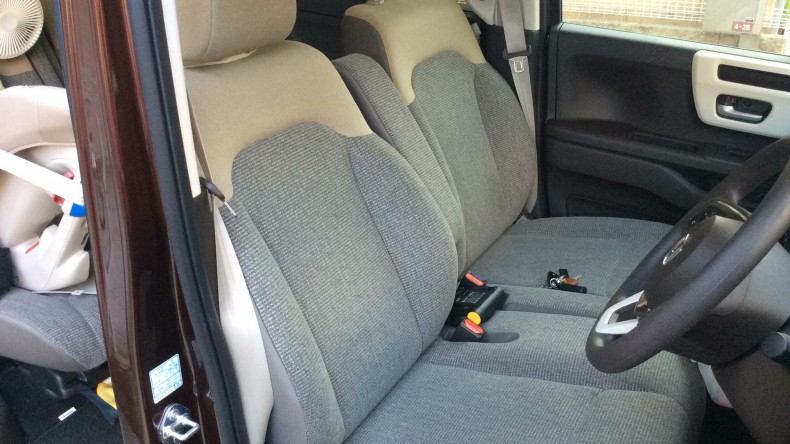 内装前方シート