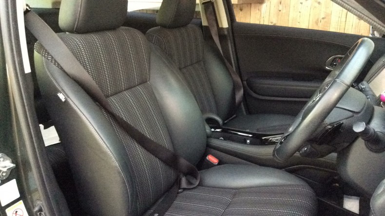 内装前方シート