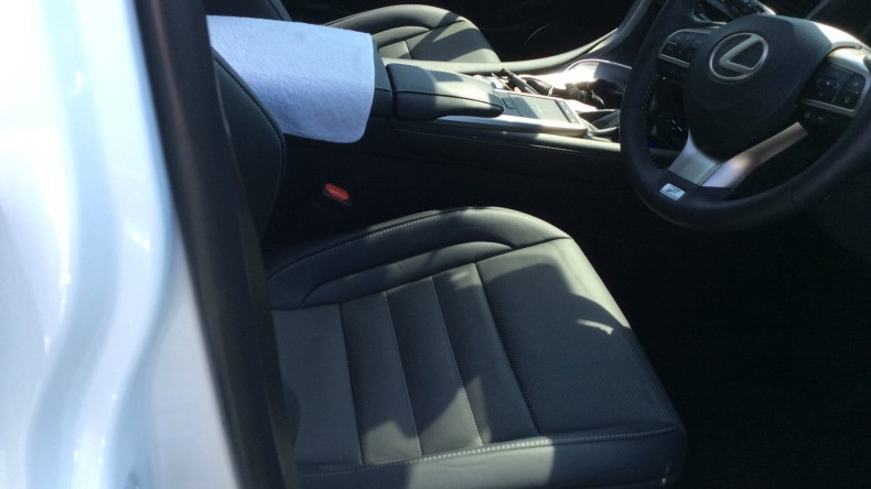 内装前方シート