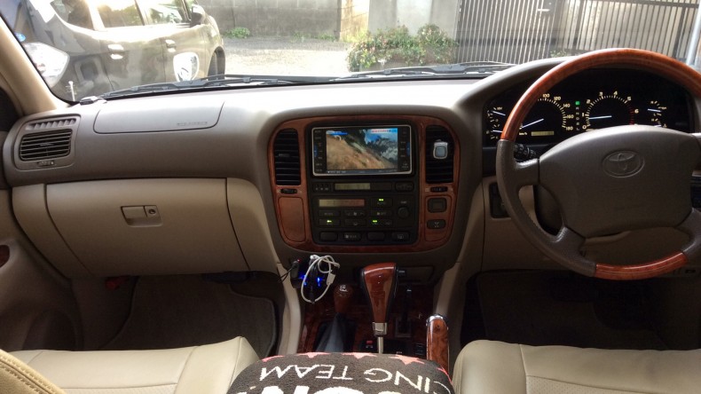 内装インパネ全体