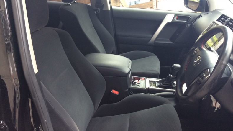 内装前方シート