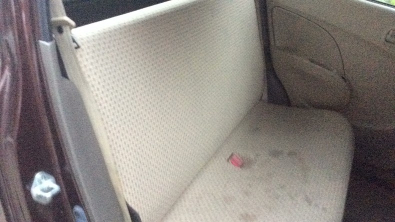 内装後方シート