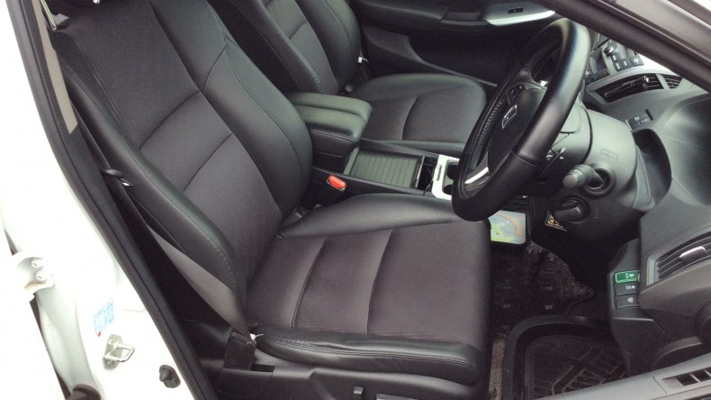 内装前方シート