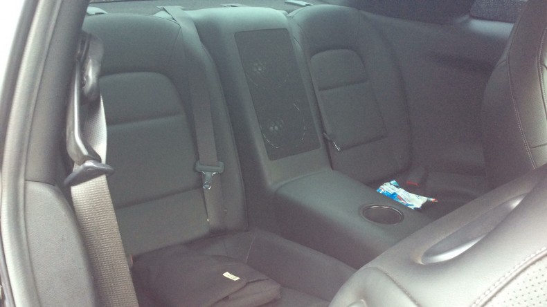 内装後方シート