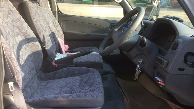 内装前方シート