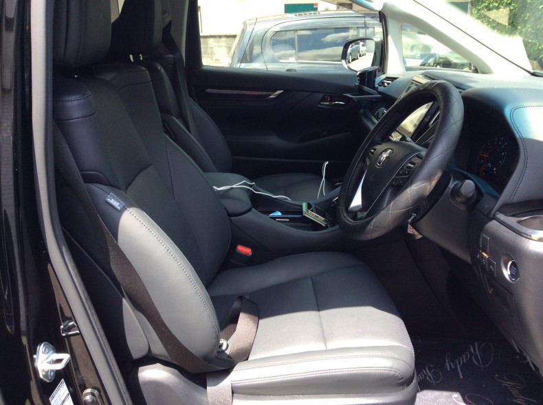 内装前方シート