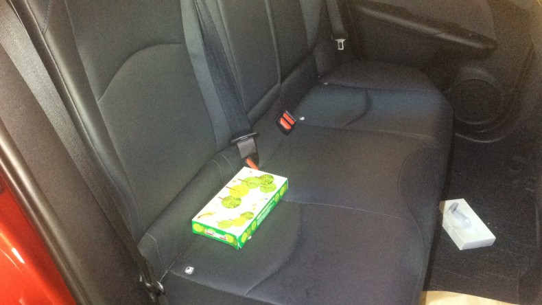 内装後方シート