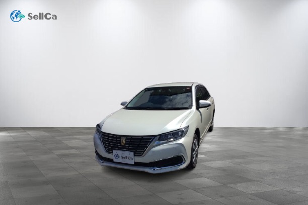 トヨタ　プレミオの車種サムネイル画像