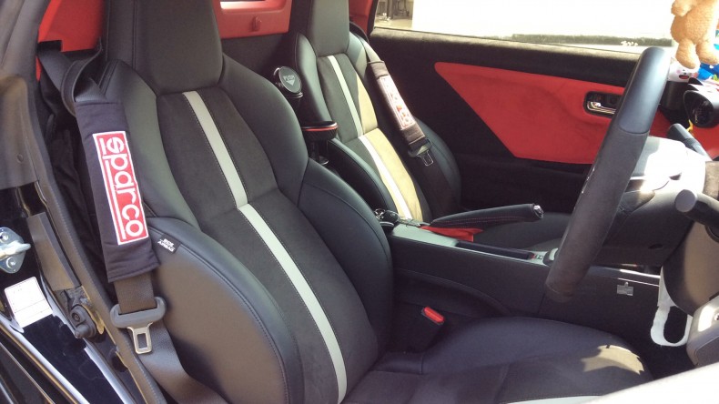 内装前方シート