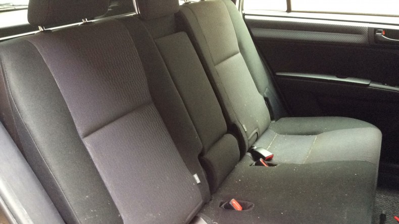 内装後方シート