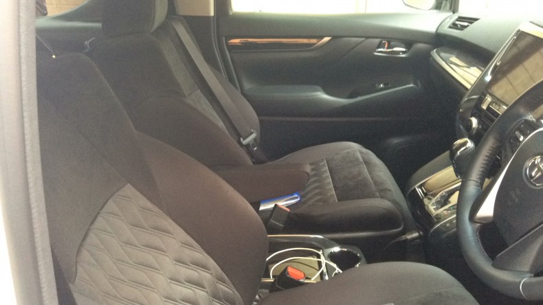 内装前方シート