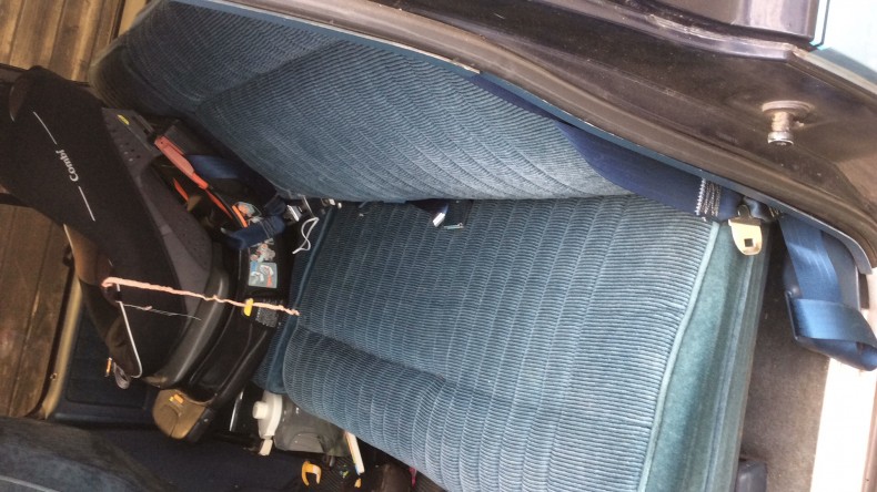 内装後方シート