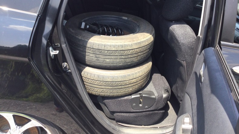 内装後方シート