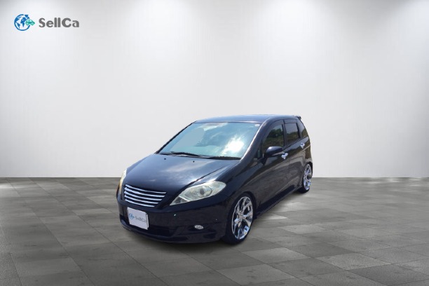 ホンダ　エディックスの車種サムネイル画像