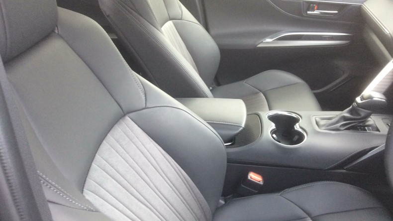 内装前方シート