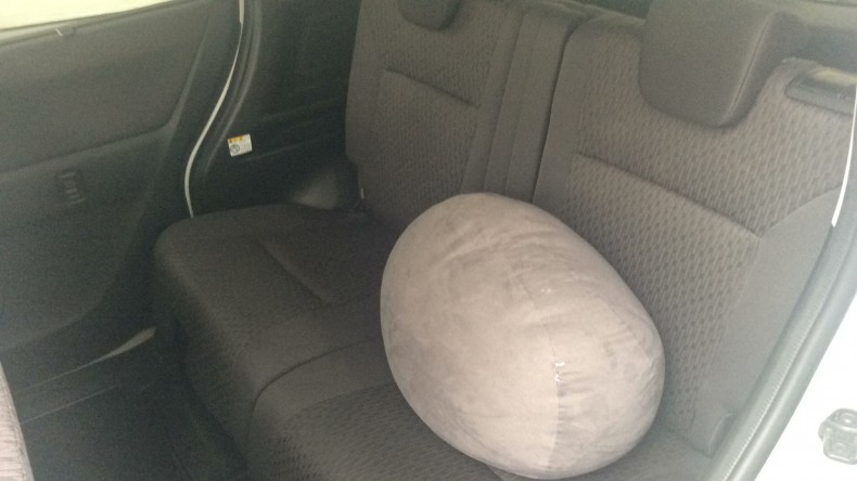 内装後方シート