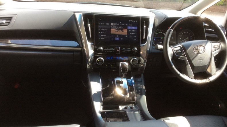 内装インパネ全体