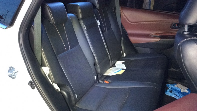 内装後方シート