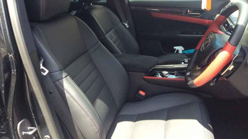 内装前方シート