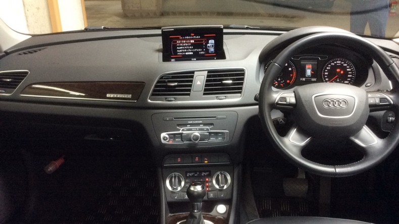 内装インパネ全体