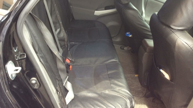 内装後方シート