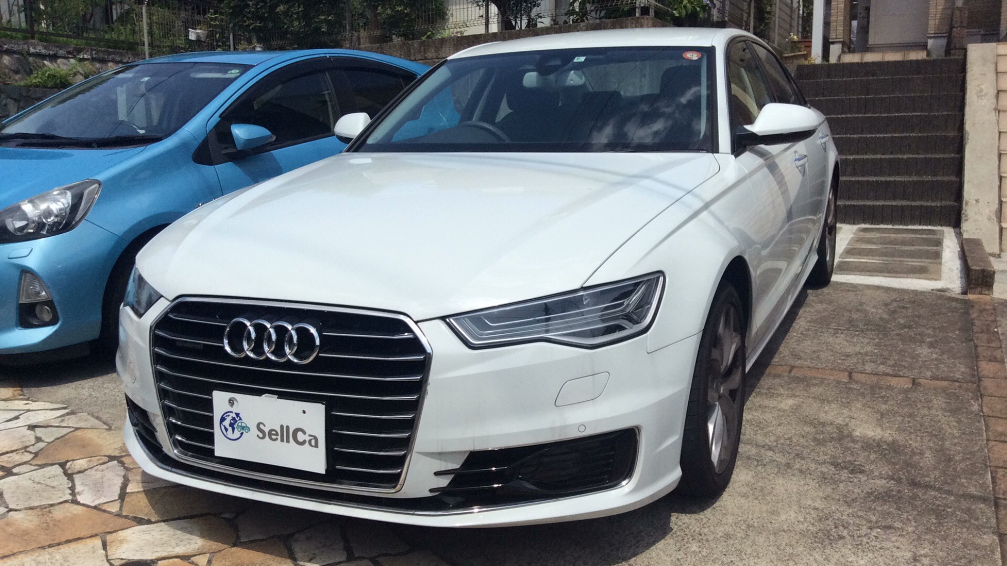 アウディ　Ａ６の車種サムネイル画像