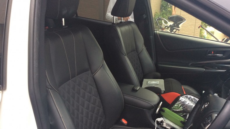 内装前方シート