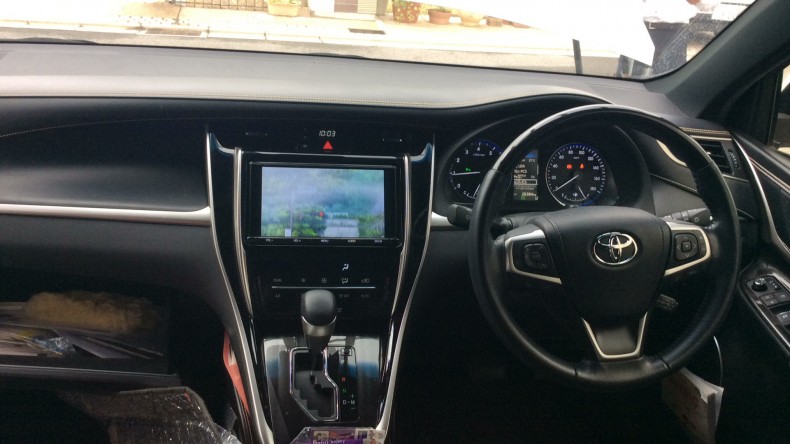 内装インパネ全体