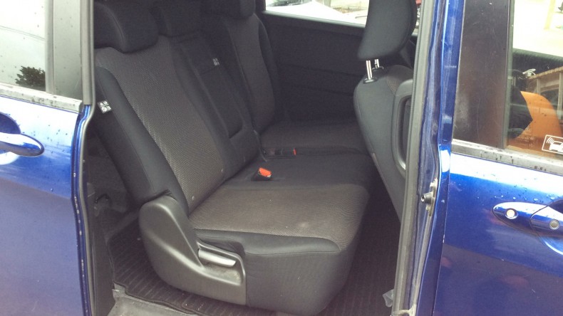 内装後方シート