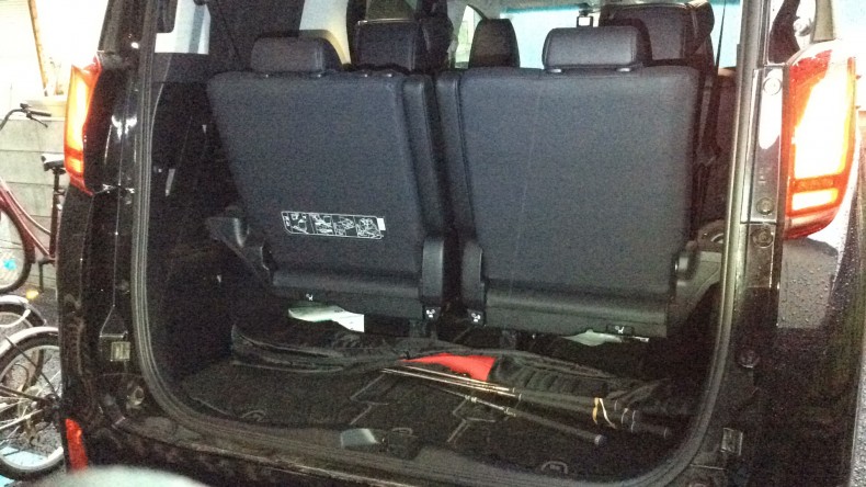 内装トランク