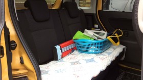 内装後方シート