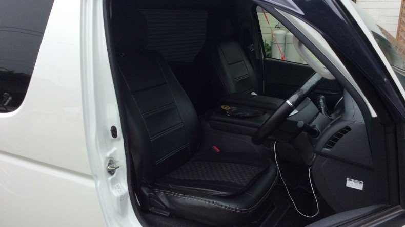 内装前方シート