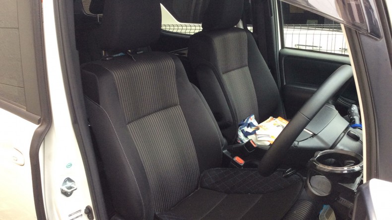 内装前方シート