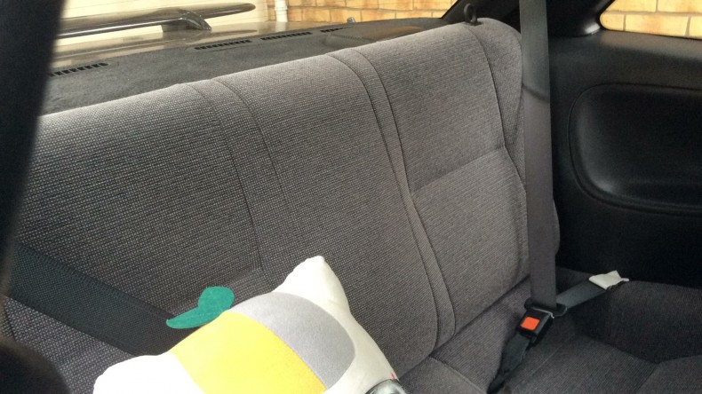 内装後方シート