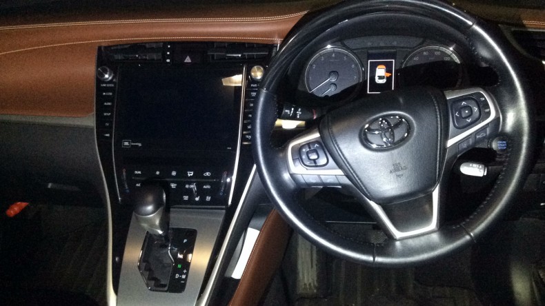 内装インパネ全体