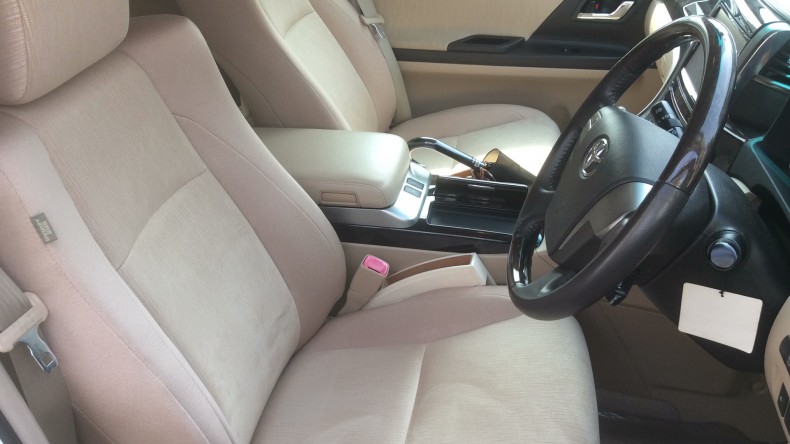 内装前方シート