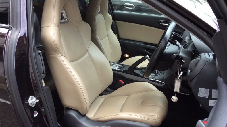 内装前方シート