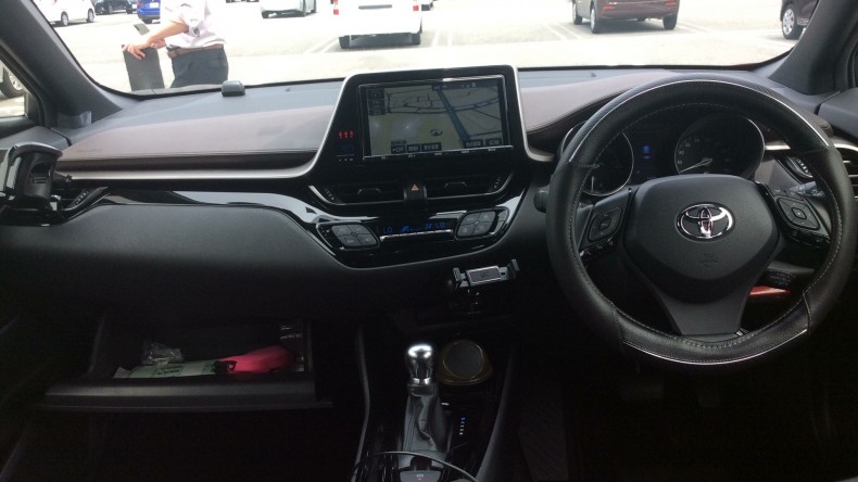 内装インパネ全体