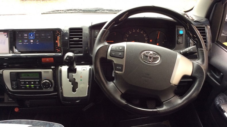 内装インパネ全体