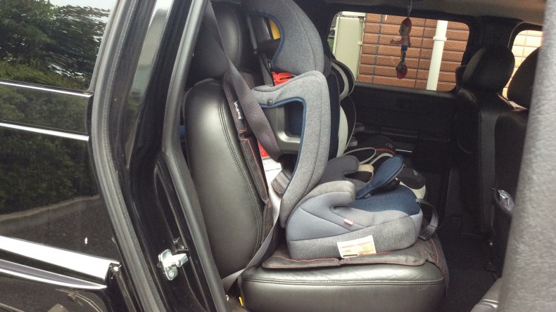 内装後方シート