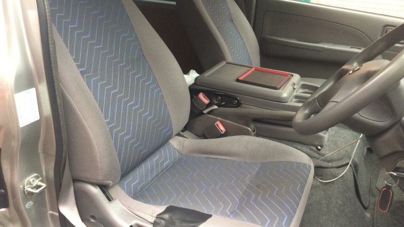 内装前方シート