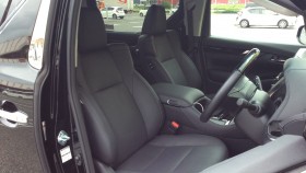 内装前方シート