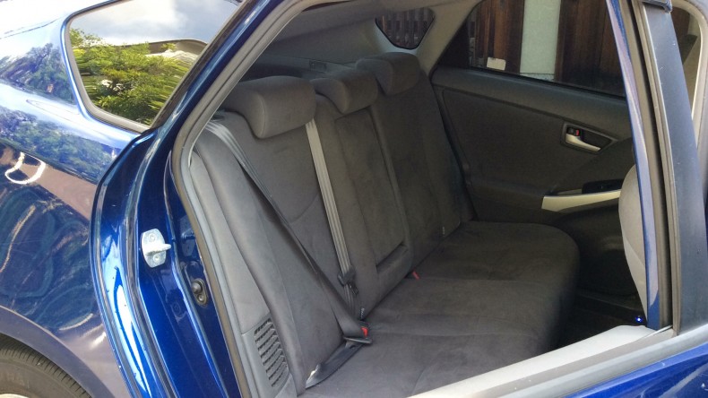 内装後方シート