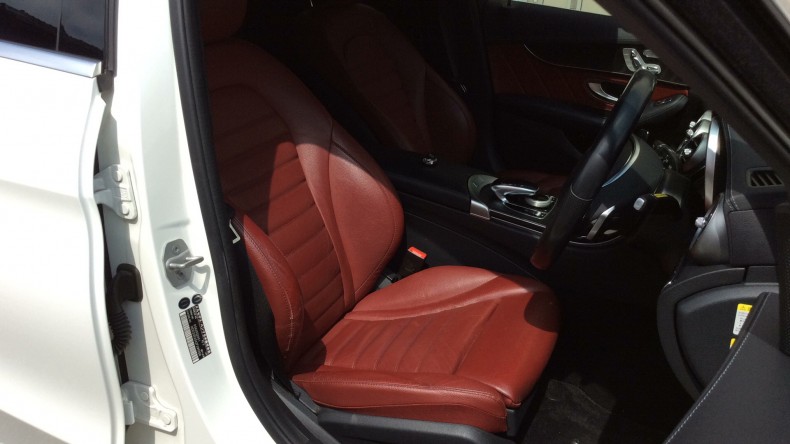 内装前方シート