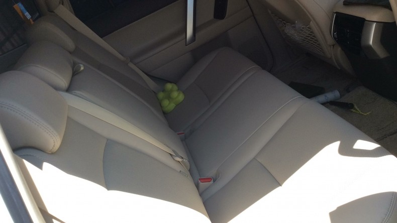 内装後方シート