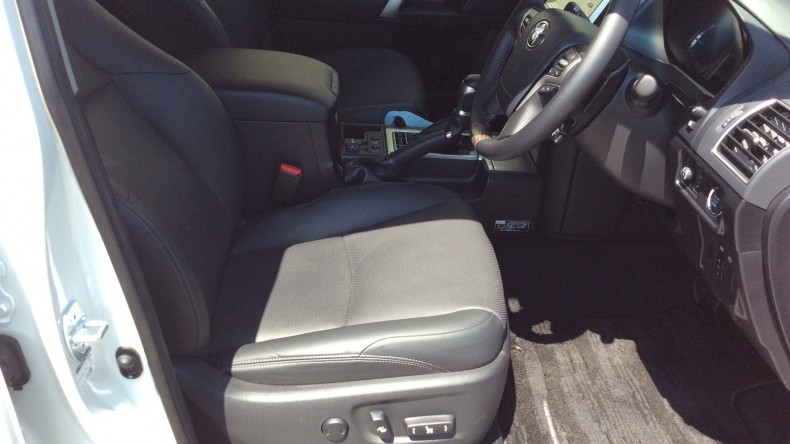 内装前方シート