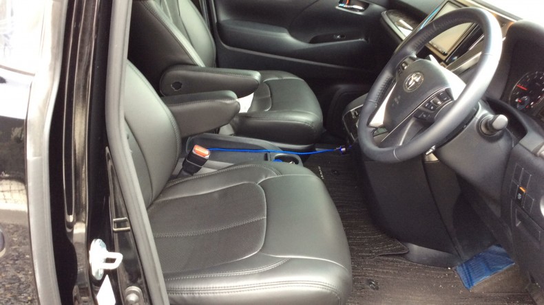 内装前方シート