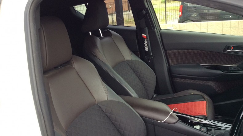 内装前方シート