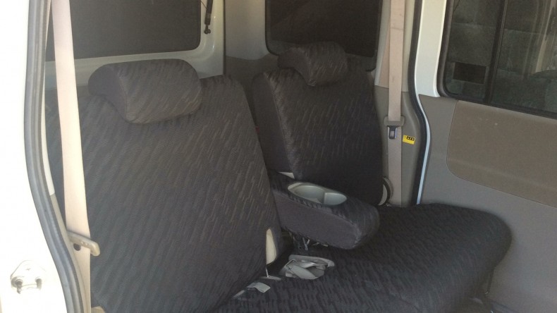 内装後方シート